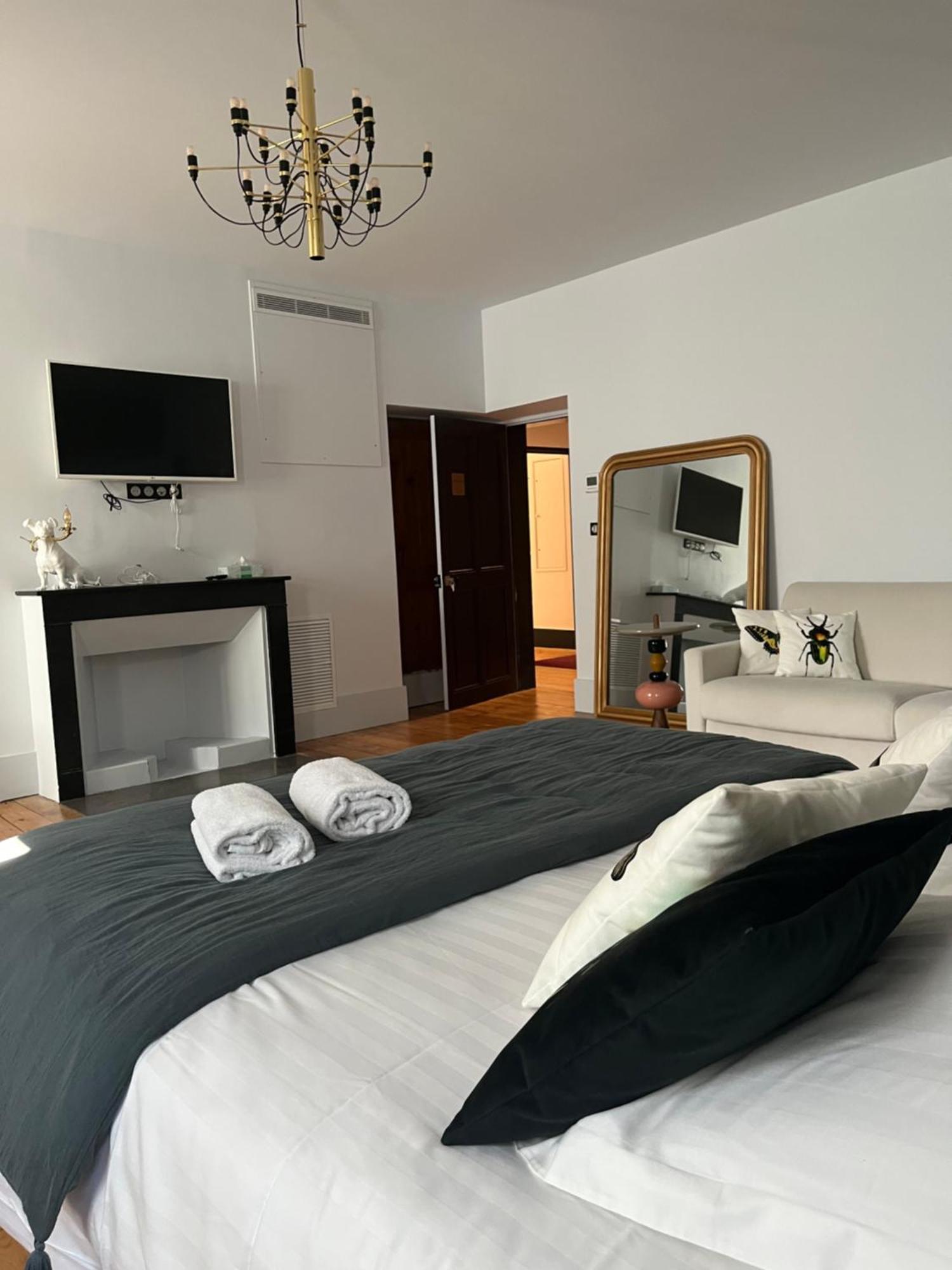 Domaine Clairfontaine Noyarey - Suites Junior Экстерьер фото