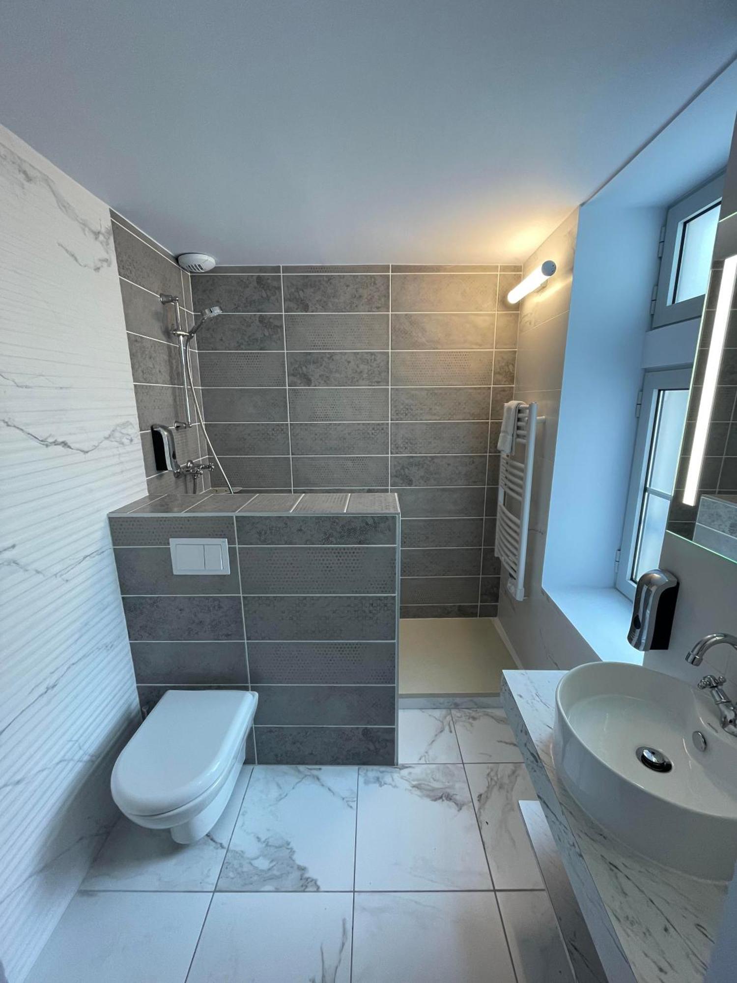 Domaine Clairfontaine Noyarey - Suites Junior Экстерьер фото