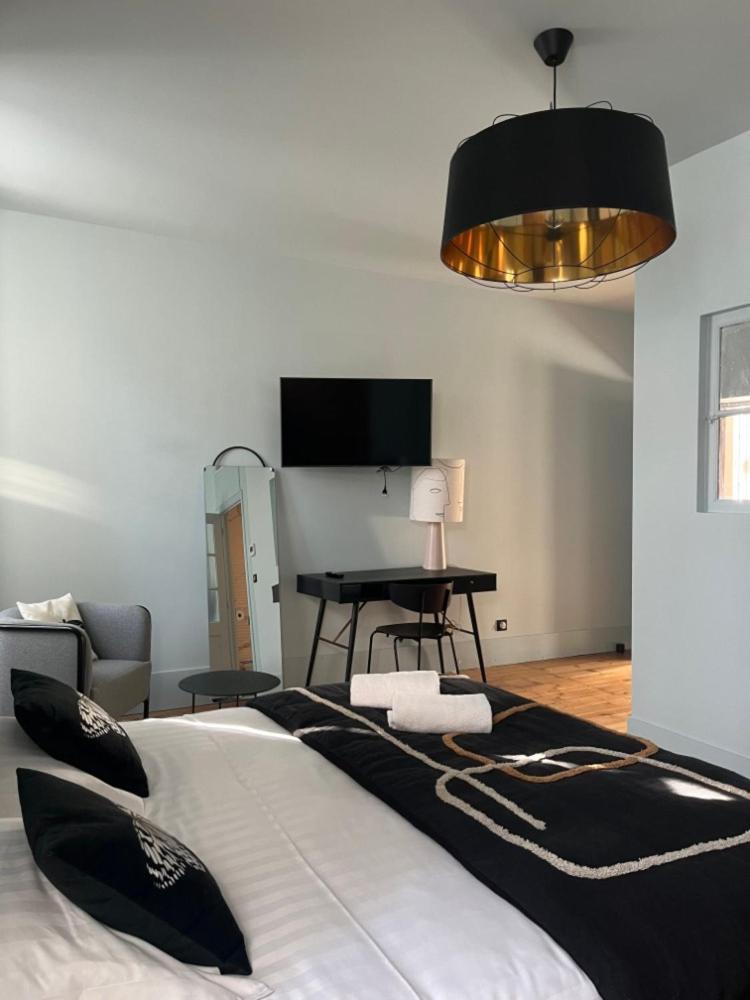 Domaine Clairfontaine Noyarey - Suites Junior Экстерьер фото