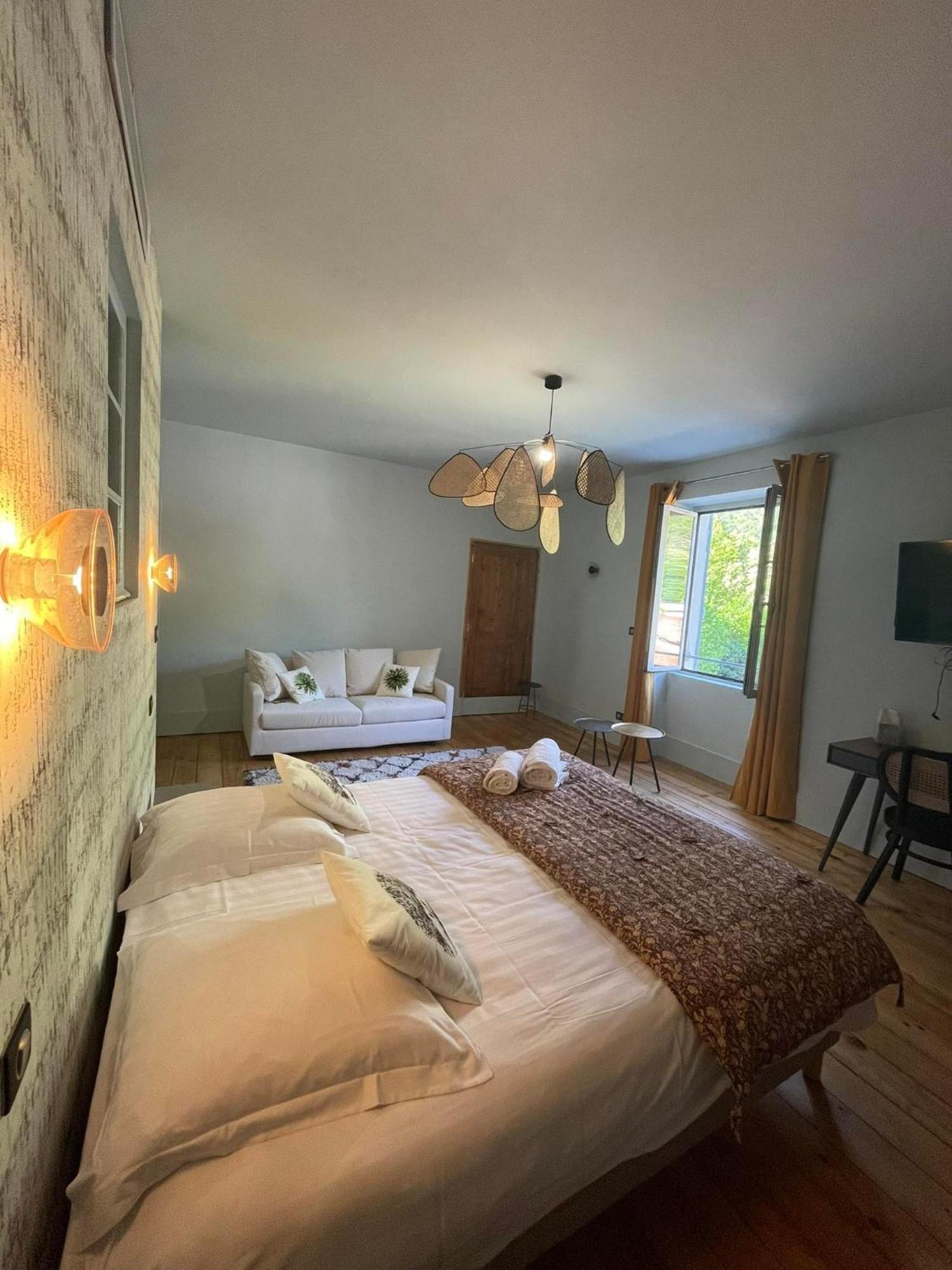 Domaine Clairfontaine Noyarey - Suites Junior Экстерьер фото